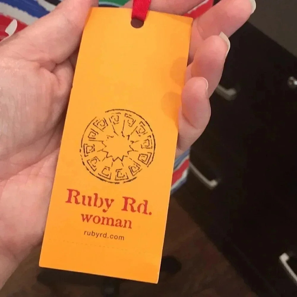 Ruby Rd sleeveless top - Picture 6 of 6